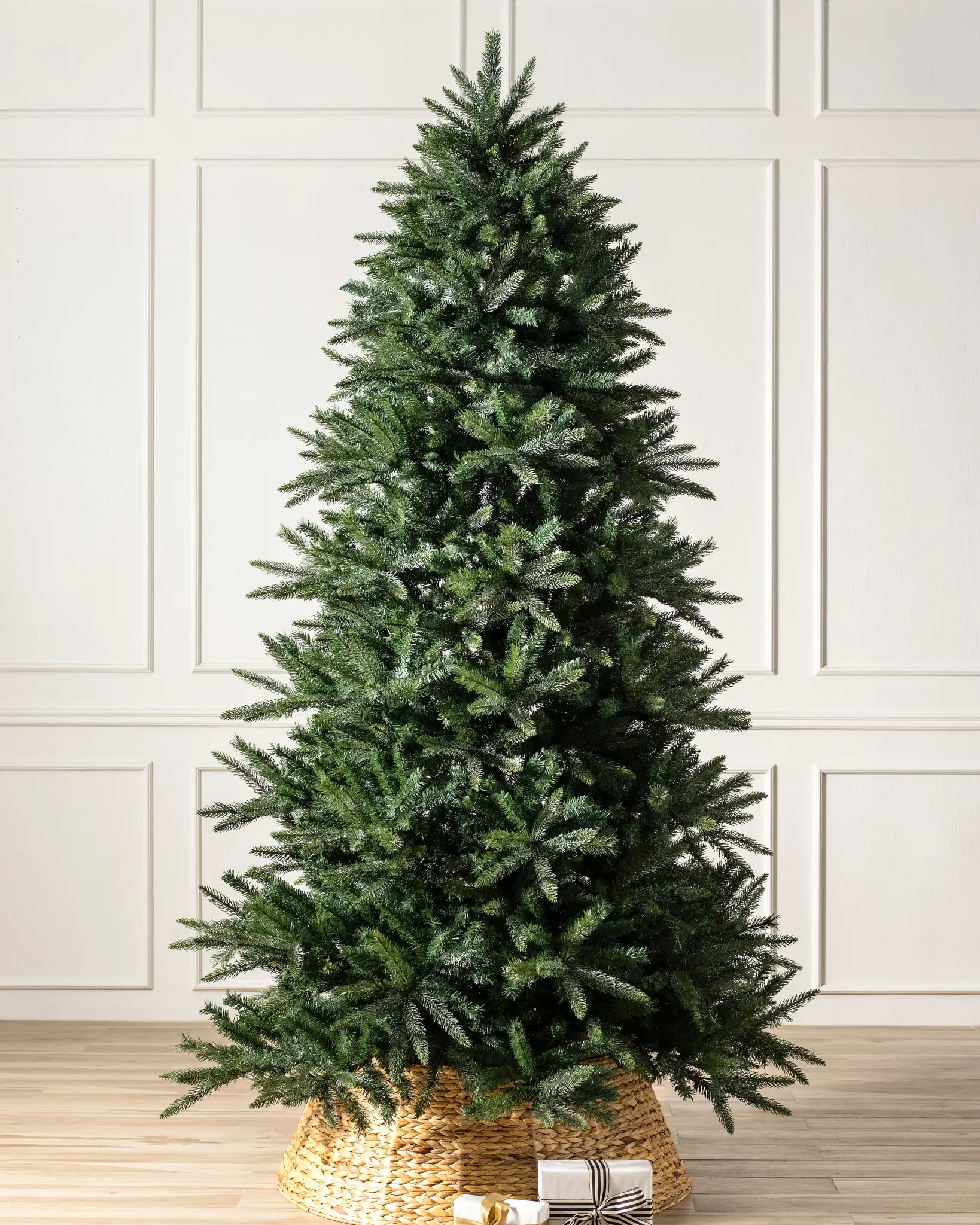 Mariana Spruce® Artificial Christmas Trees